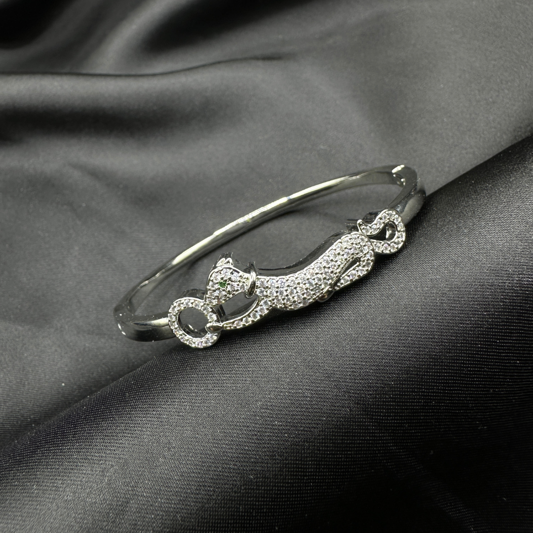 Panther Elegance Crystal Bracelet