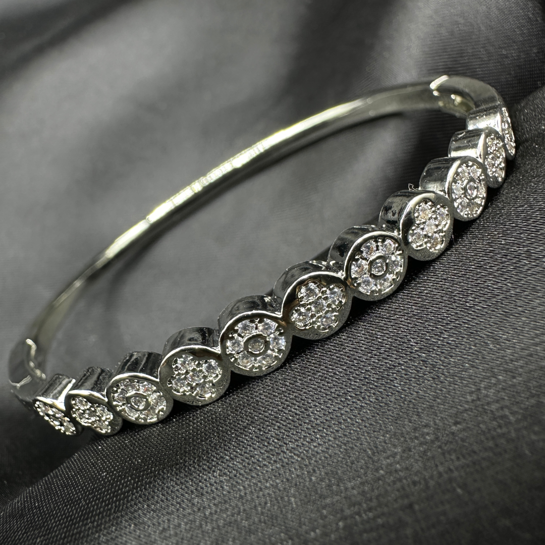 Floral Radiance Crystal Bracelet